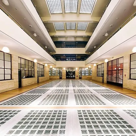 New In Quiet Part Of The Center Апартаменти Братислава