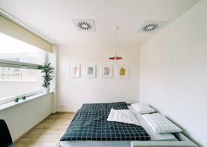 New In Quiet Part Of The Center * Bratislava