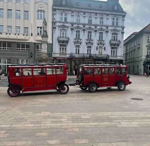Апартаменти New In Quiet Part Of The Center Братислава