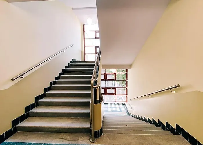 New In Quiet Part Of The Center *